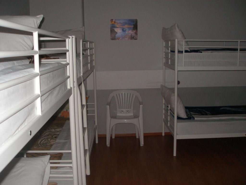 Kretan Hostel Bukarest Værelse billede